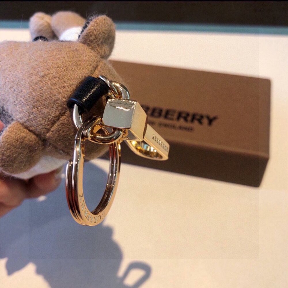 Burberry Thomas Bear Keychain - Picture 4 of 6